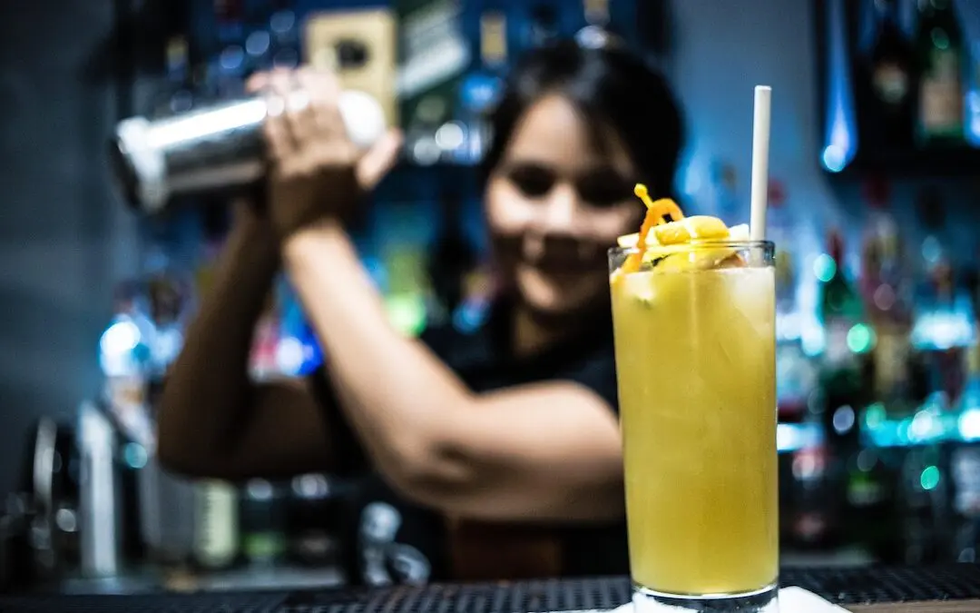 Celebrity Bartending – TIPS for Turning Pointe!