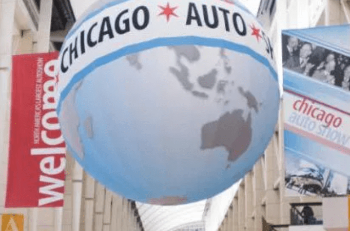CHICAGO AUTO SHOW’S FIRST LOOK FOR CHARITY
